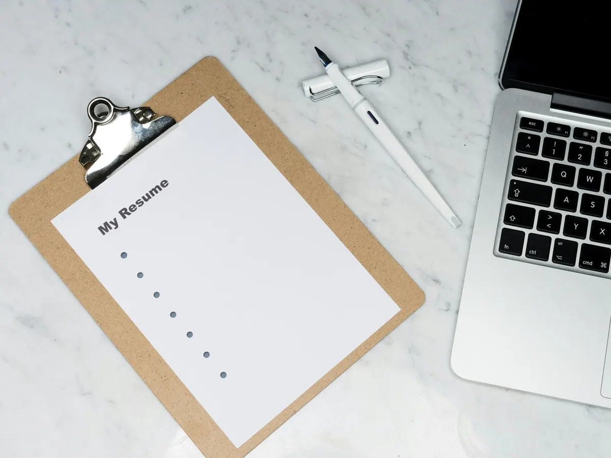 Resume & LinkedIn rewrite
